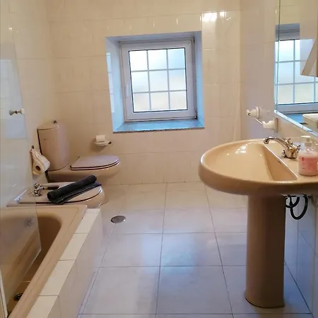 Casa Do Pombar En Valdeorras